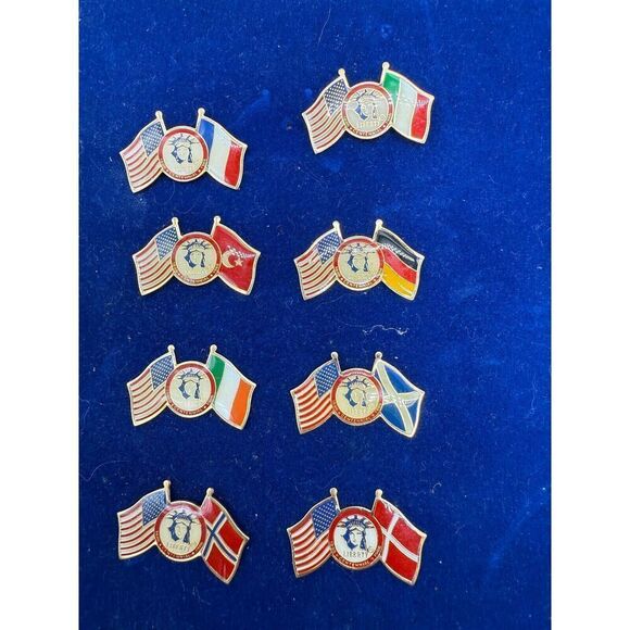 (26) Vintage Statue of Liberty with US & International Flags Patriotic Pins - Picture 3 of 8